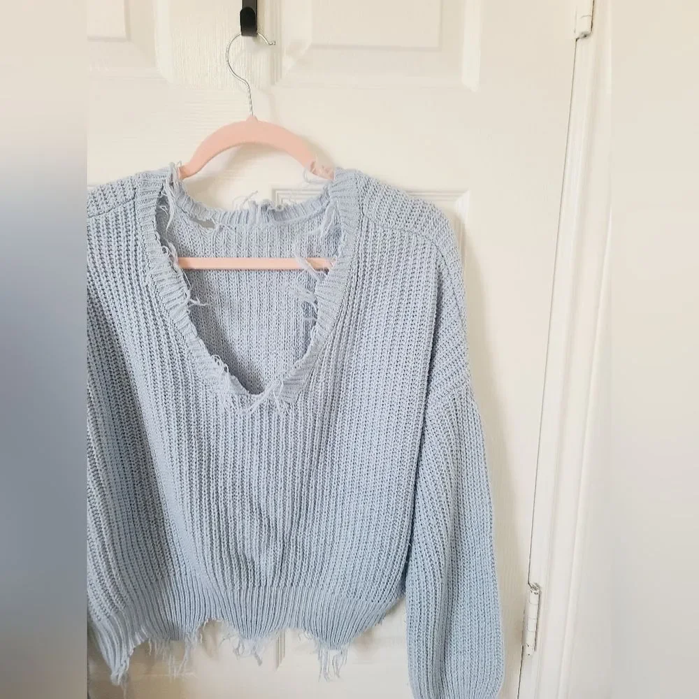 Boutique Light Blue Pastel Fringe V neck Knit Sweater M Crop Distressed